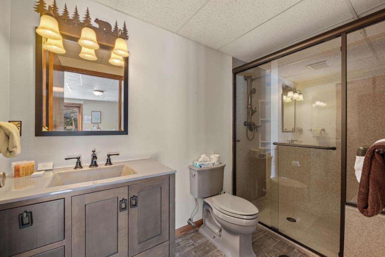 אסטס פארק Lily Mountain Lodge - Amazing Mountains Views, Private Hot Tub, Great Location מראה חיצוני תמונה