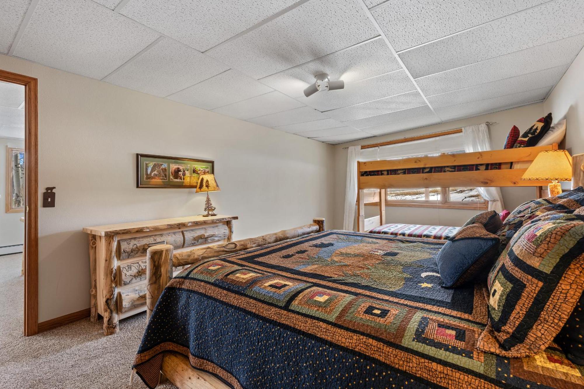 אסטס פארק Lily Mountain Lodge - Amazing Mountains Views, Private Hot Tub, Great Location חדר תמונה